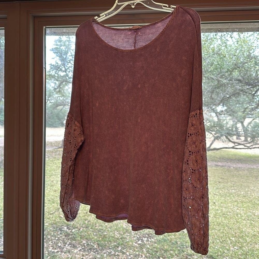 Hummingbird Purple Sweater with Embroidered Sleeves